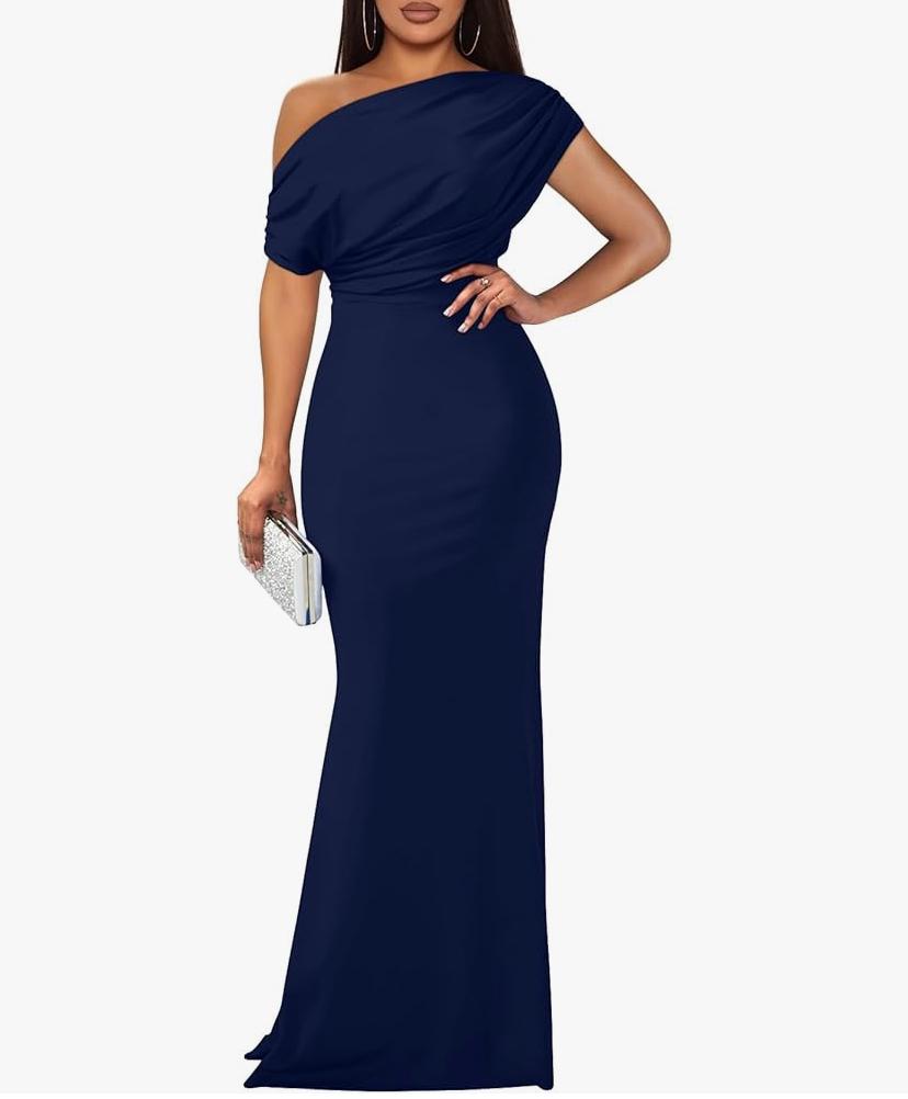 Aurora Selin: Timeless Evening Dress, Elegance Redefined