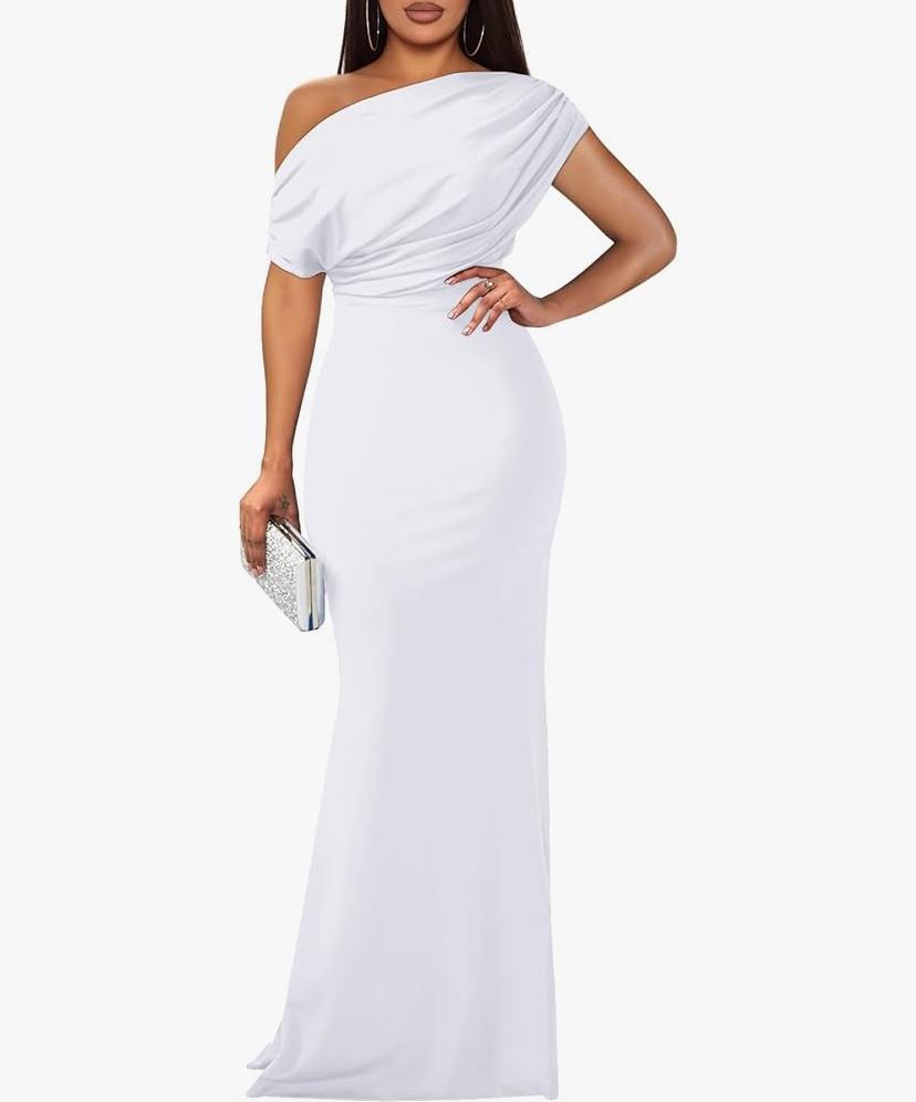 Aurora Selin: Timeless Evening Dress, Elegance Redefined