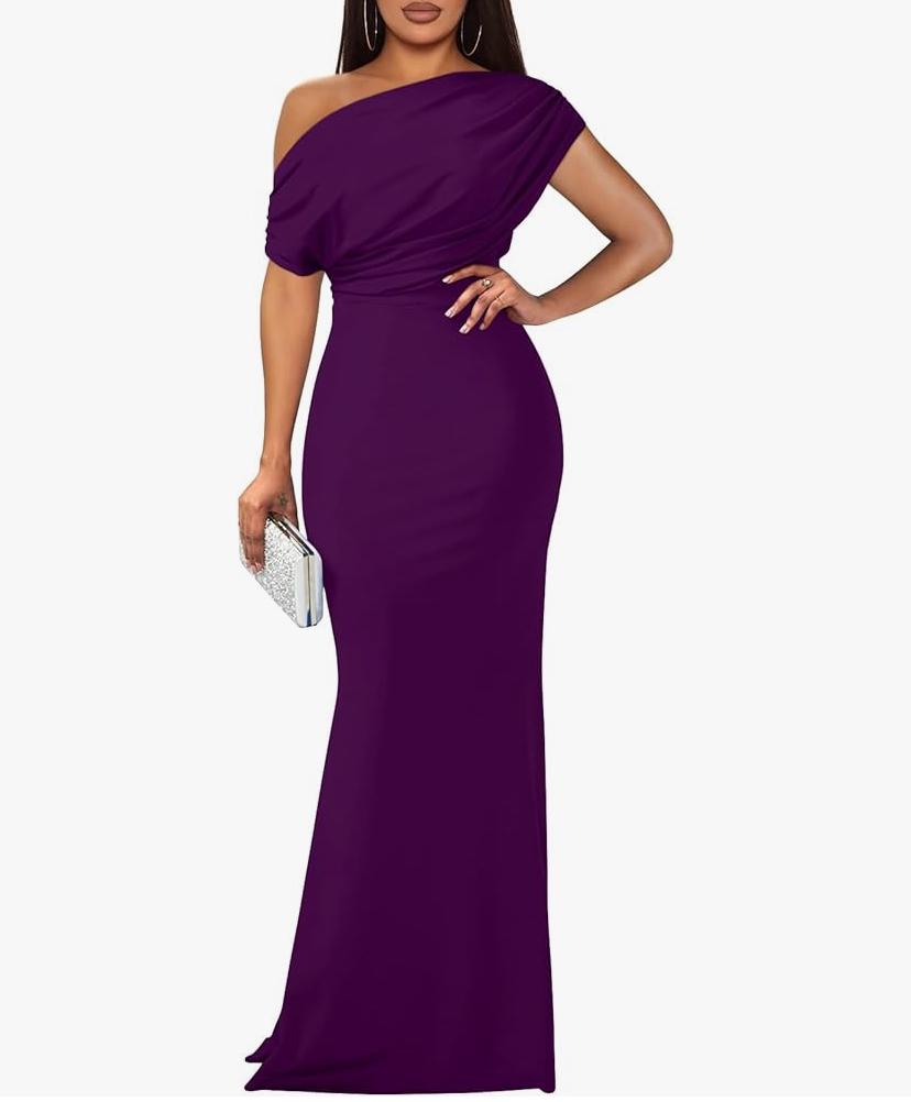 Aurora Selin: Timeless Evening Dress, Elegance Redefined