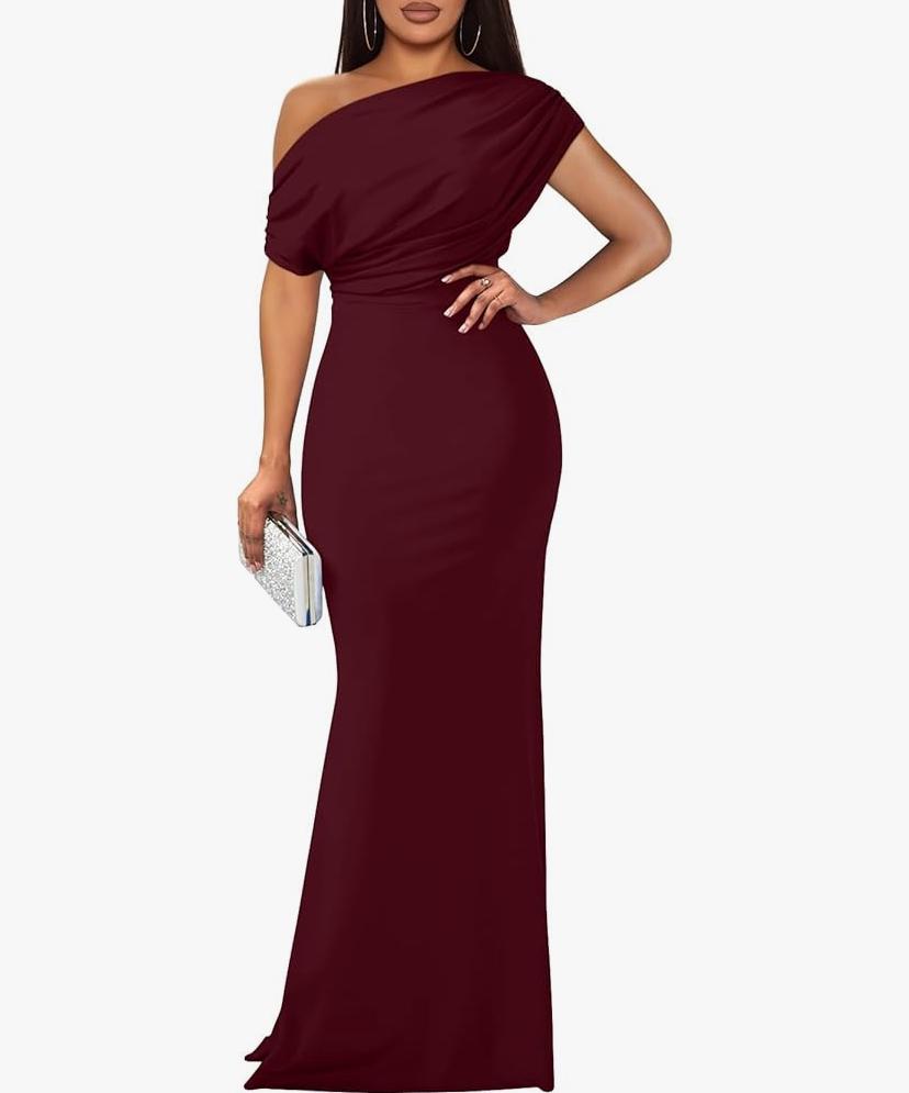 Aurora Selin: Timeless Evening Dress, Elegance Redefined