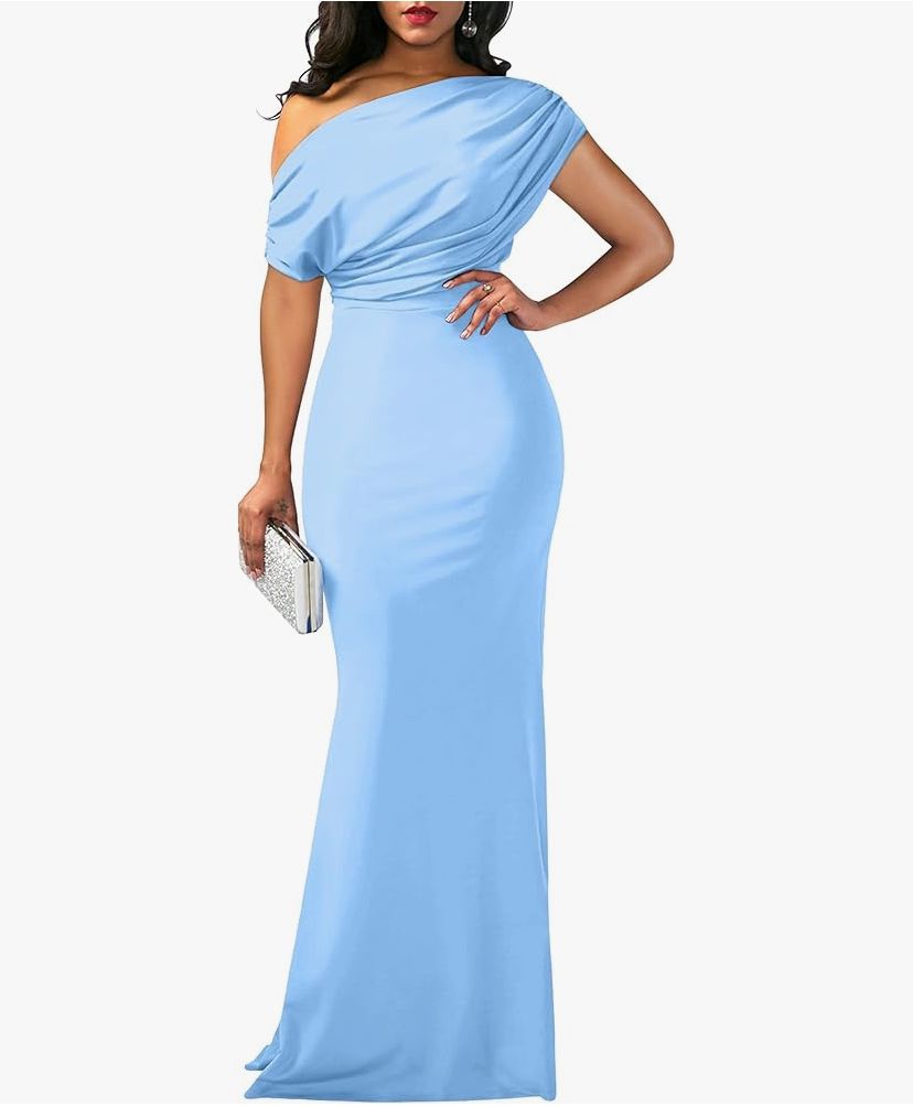 Aurora Selin: Timeless Evening Dress, Elegance Redefined